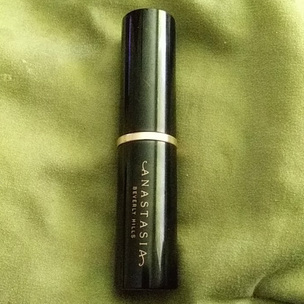Anastasia Beverly Hills Foundation Stick